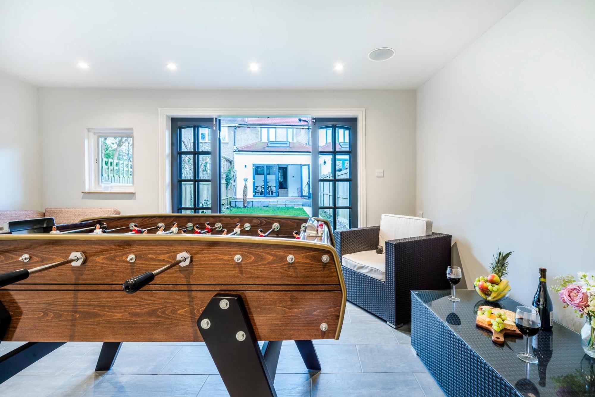 Cozy 3 Bedroom Terrace Cottage In Epsom Ngoại thất bức ảnh
